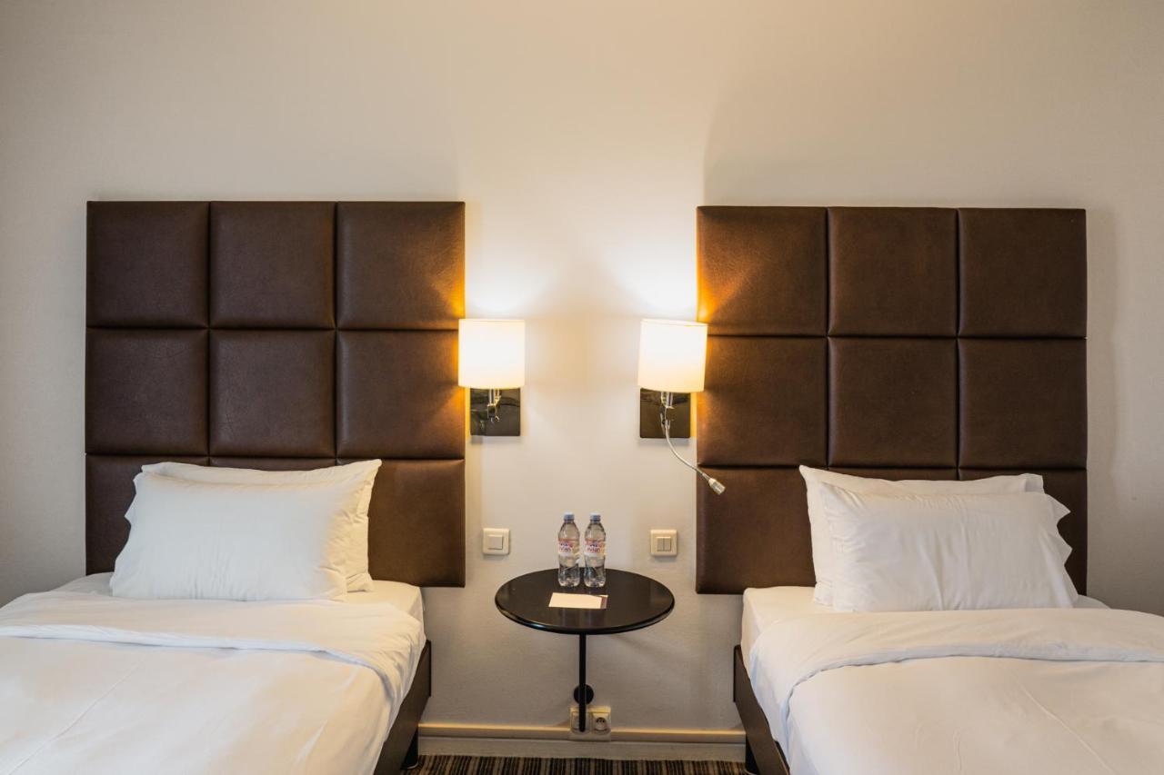 Van Der Valk Hotel Paris Cdg Airport Роаси ан Франс Екстериор снимка