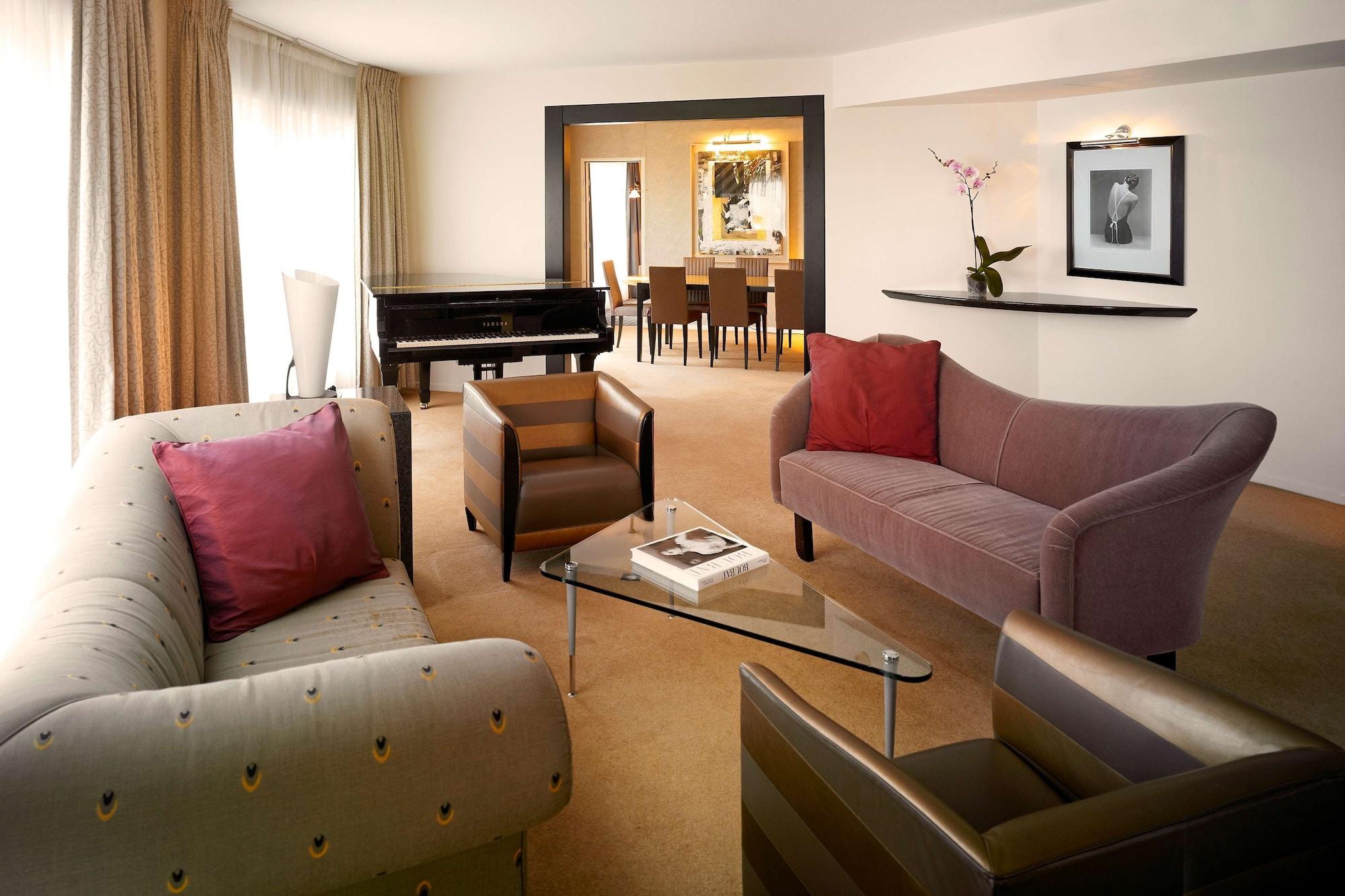 Van Der Valk Hotel Paris Cdg Airport Роаси ан Франс Екстериор снимка