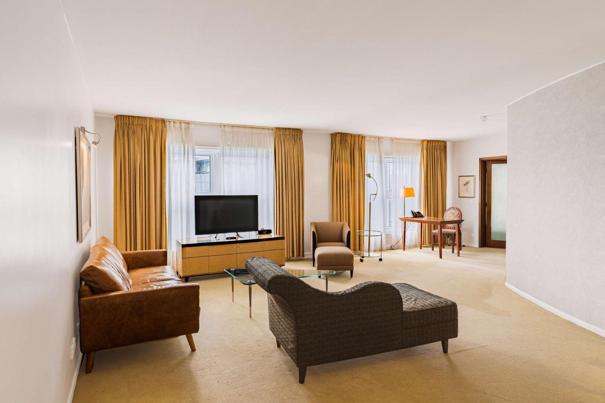 Van Der Valk Hotel Paris Cdg Airport Роаси ан Франс Екстериор снимка