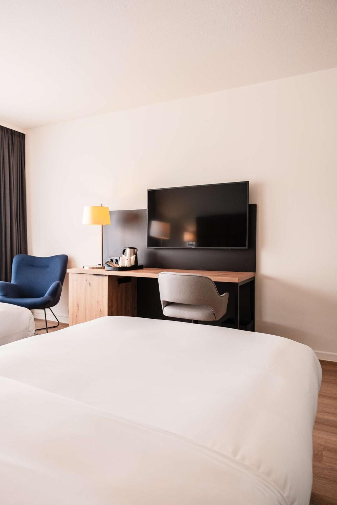 Van Der Valk Hotel Paris Cdg Airport Роаси ан Франс Екстериор снимка