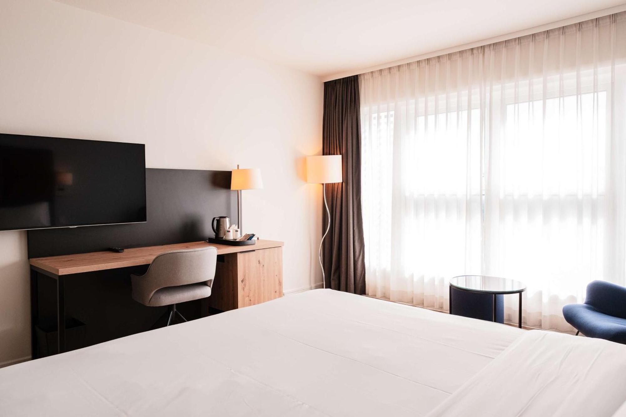 Van Der Valk Hotel Paris Cdg Airport Роаси ан Франс Екстериор снимка